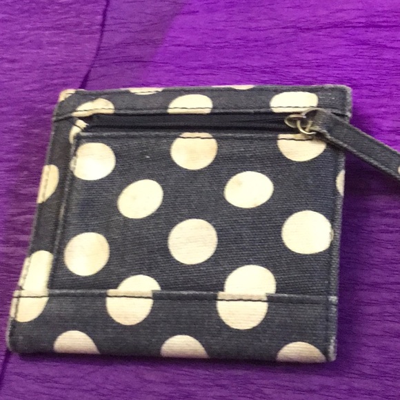 Wallet will relist - Picture 2 of 3